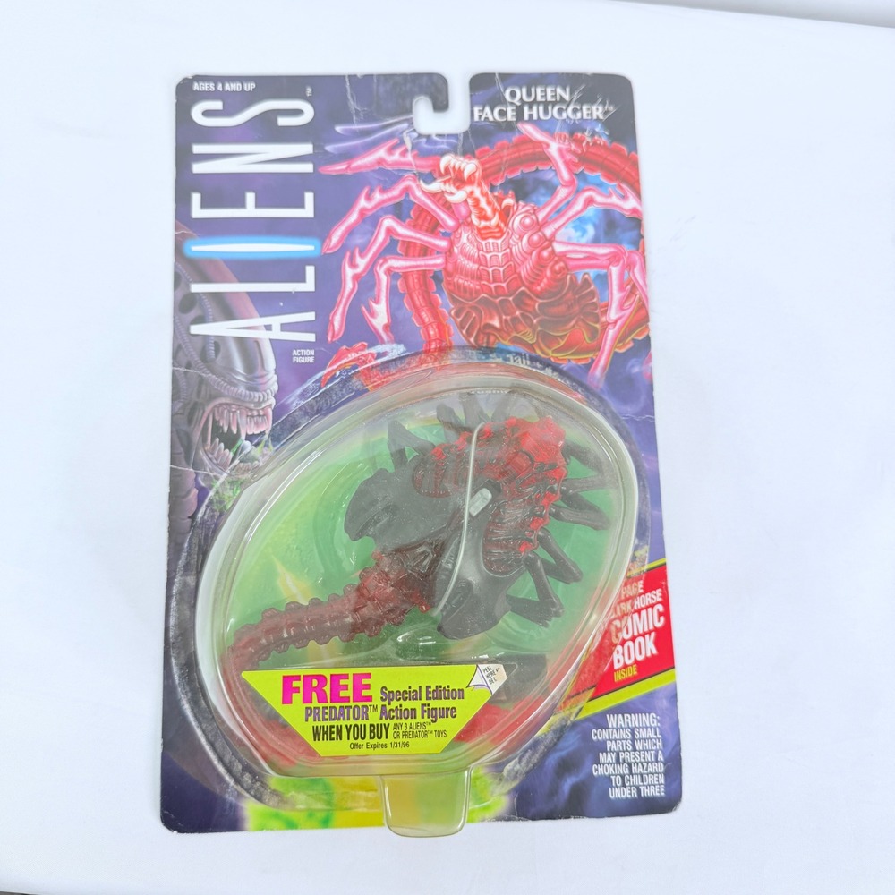 Vintage 1992 Kenner Aliens Queen Face Hugger Action Figure NIB with Comic